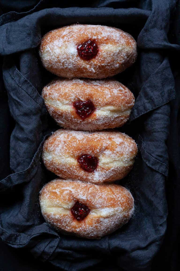 DIY doughnuts. Oh yes.