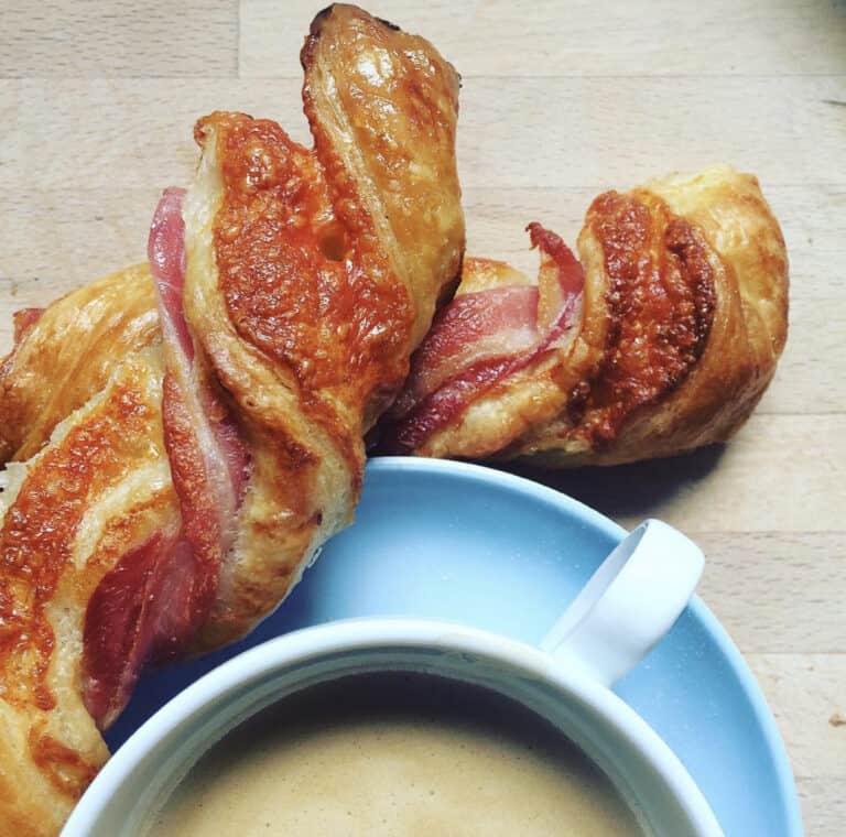 So good – cheesy bacon twists
