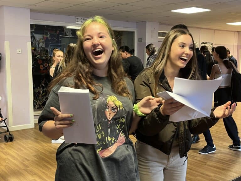 Brilliant ‘best’ exam results celebrated at Shaftesbury School