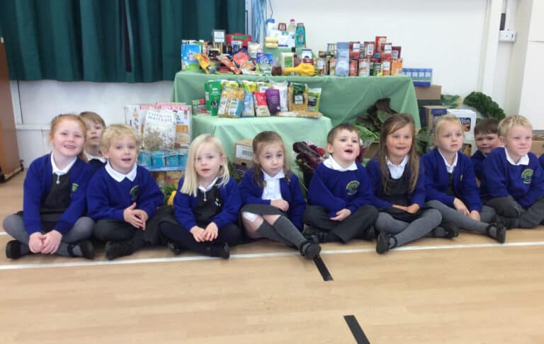 Stower Provost’s harvest donated to Gillingham Food Bank