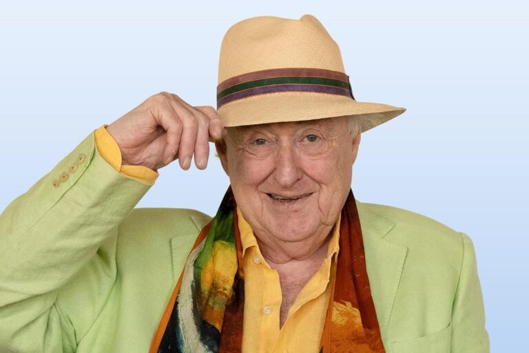 More EXCLUSIVE BV interviews – with Henry Blofeld and Luke Rake