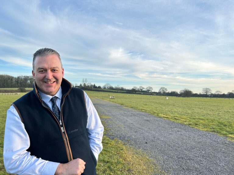 Nick takes the lead at the Turnpike Showground