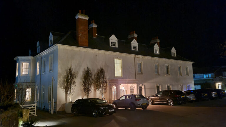 Dinner at Moonfleet