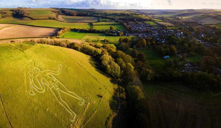 Christoper Somerville’s Cerne Giant walk | 6.5 miles