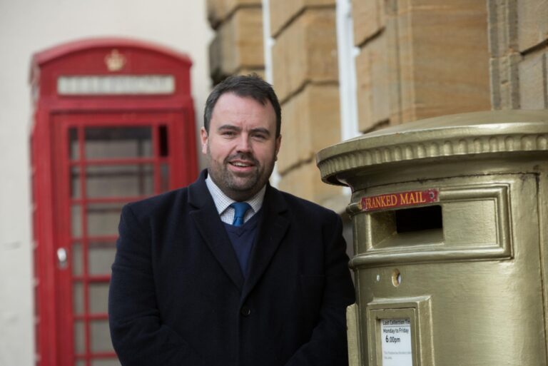 West Dorset’s MP Ensures Banking Services Remain in Sherborne After Lloyds Closure