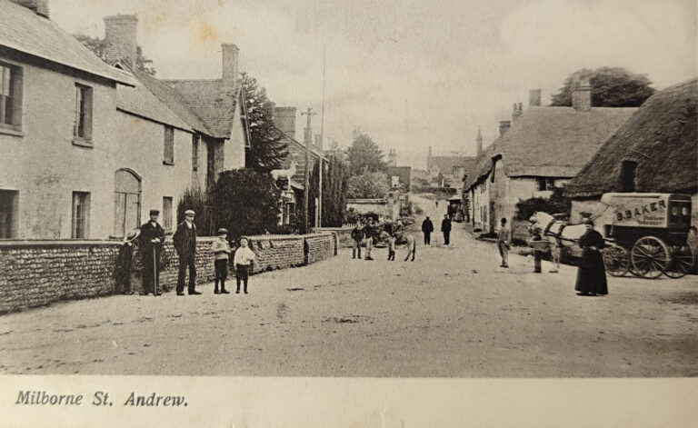 Notes to a sister : POSTCARDS FROM A DORSET COLLECTION
