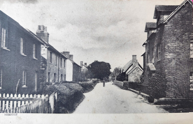 Shroton | DORSET POSTCARDS FROM THE BARRY CUFF COLLECTION Shroton | DORSET POSTCARDS FROM THE BARRY CUFF COLLECTION
