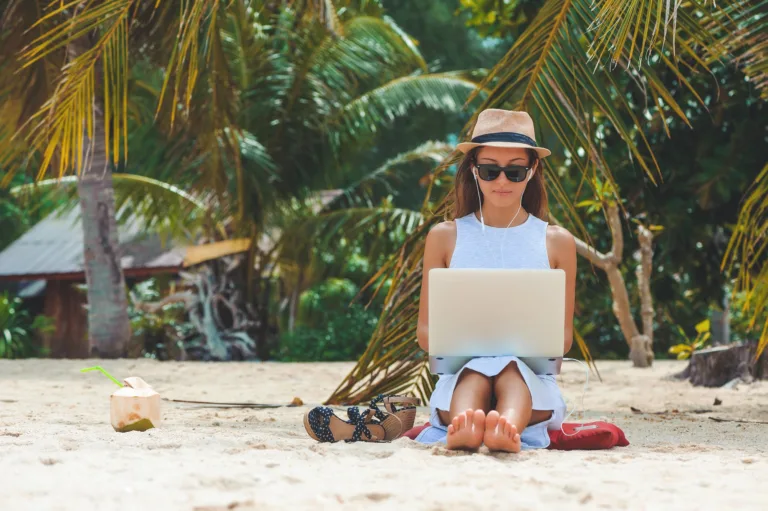 The Ultimate Guide to Becoming a Digital Nomad in 2026